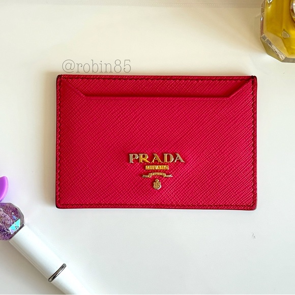 PRADA ♡ Cardholder - Red ♡ Great Condition ♡ Leather ♡ - Picture 1 of 6